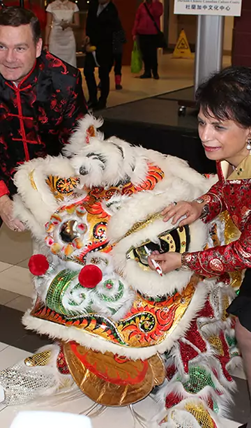 home-screen-pics-drummer-and-band-for-lion-dance